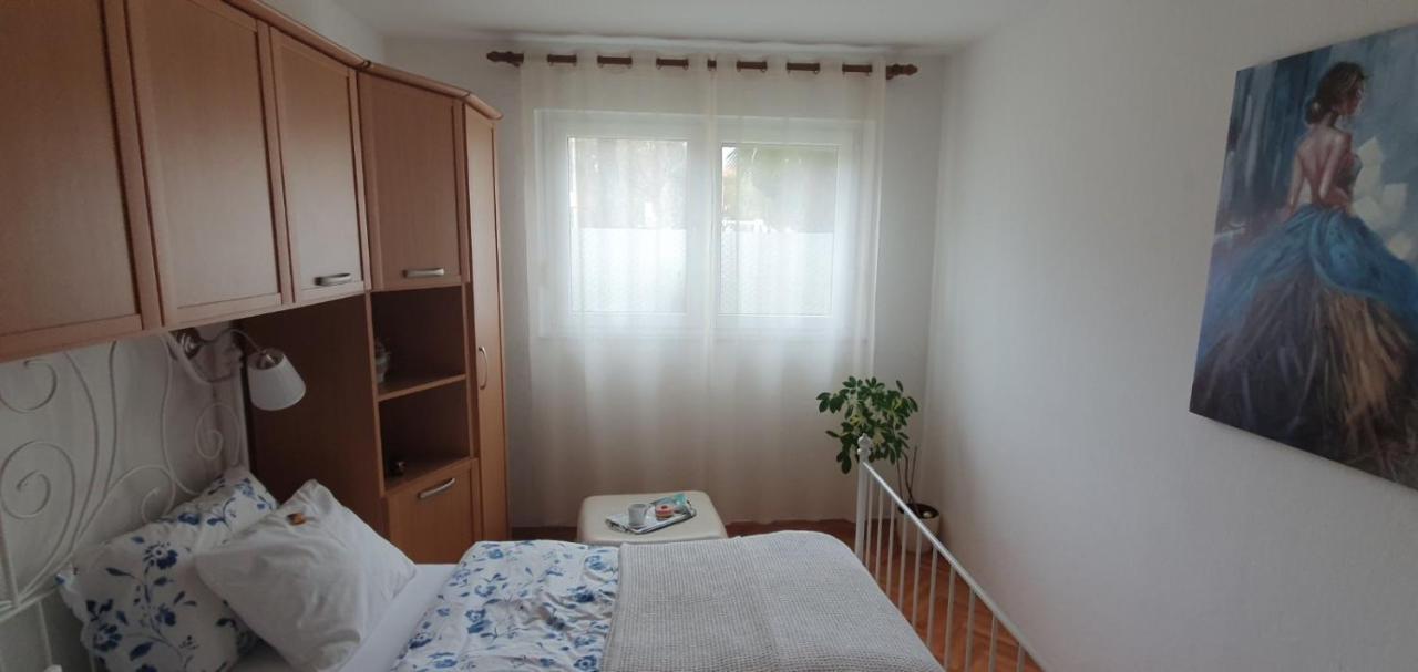 Daisy Apartment Pula Exterior foto